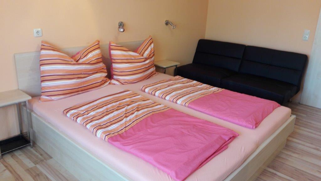 Arkadenhaus Steiner Bed & Breakfast Podersdorf am See Exterior foto